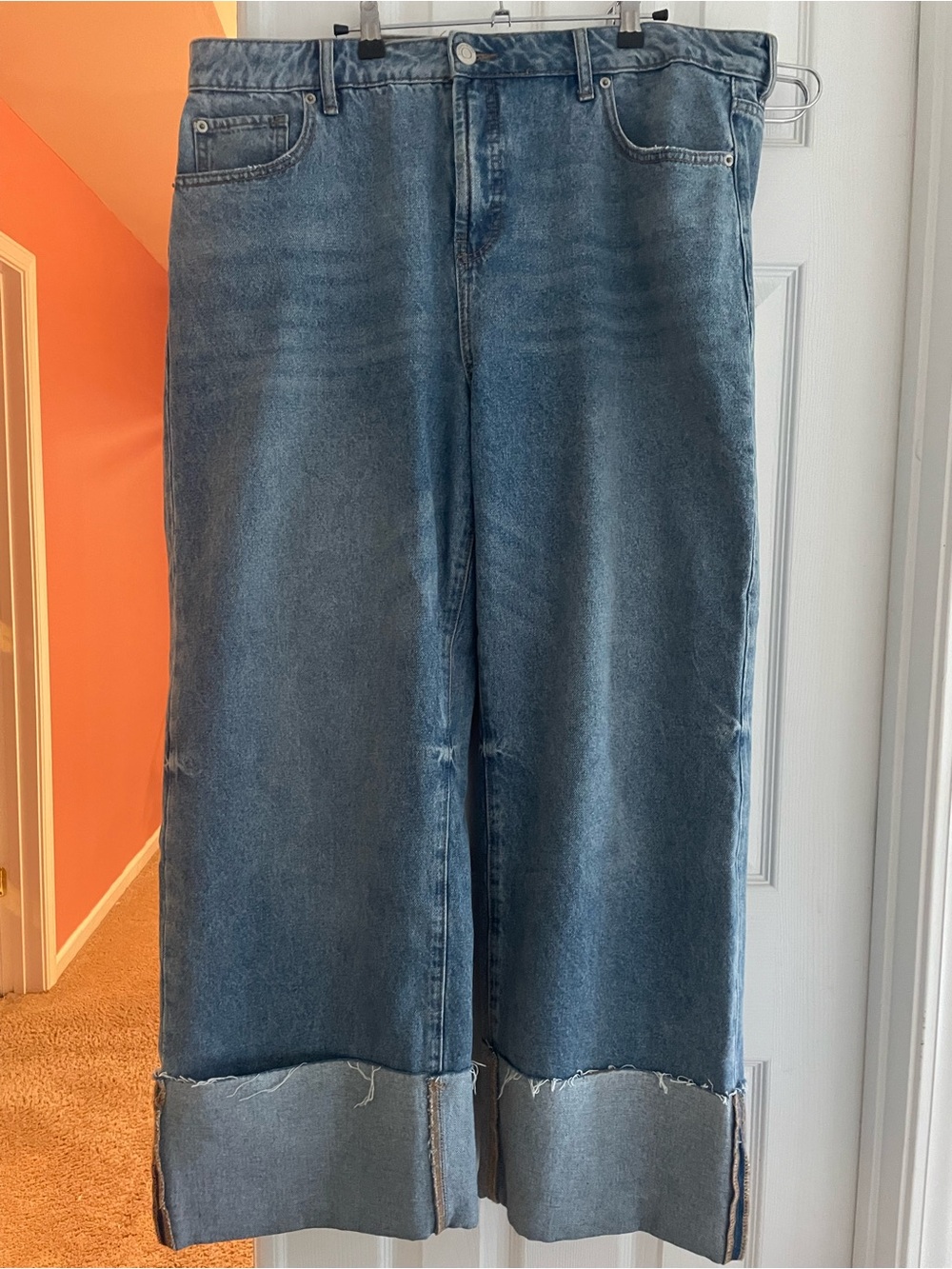 Eloquii Wide-Leg Cuffed Jeans in Medium Blue Denim